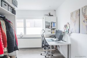Durchgangszimmer - Büro