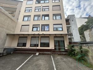 Parkplatz im Hinterhof