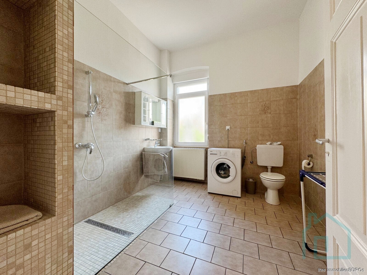 Bad im Erdgeschoss