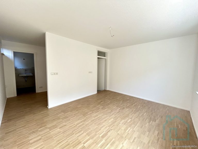 Büro oder Schlafzimmer im Souterrain