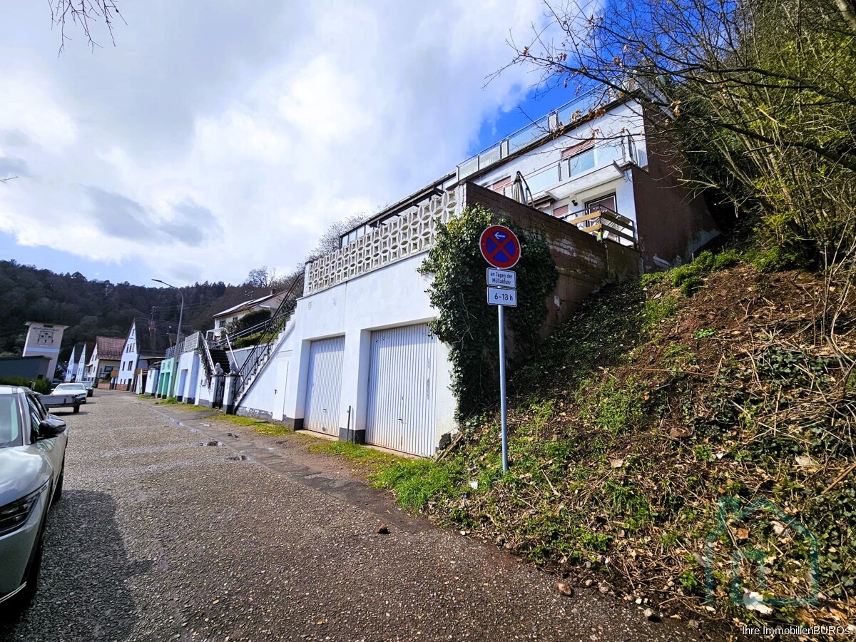 Straßenansicht