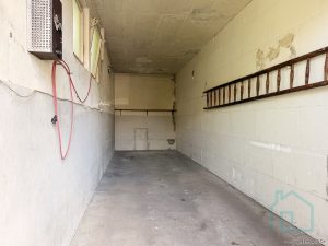 übergroße Garage