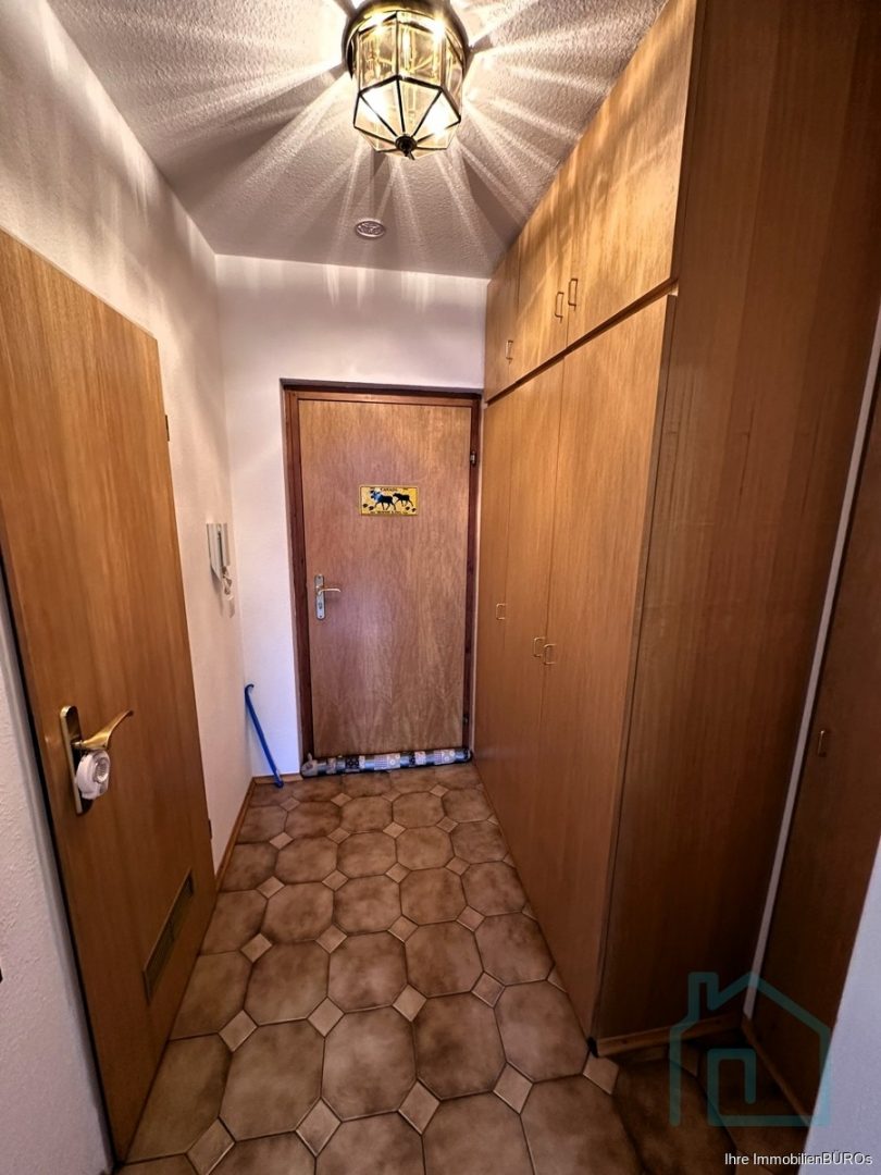 Eingangsbereich mit Einbauschrank