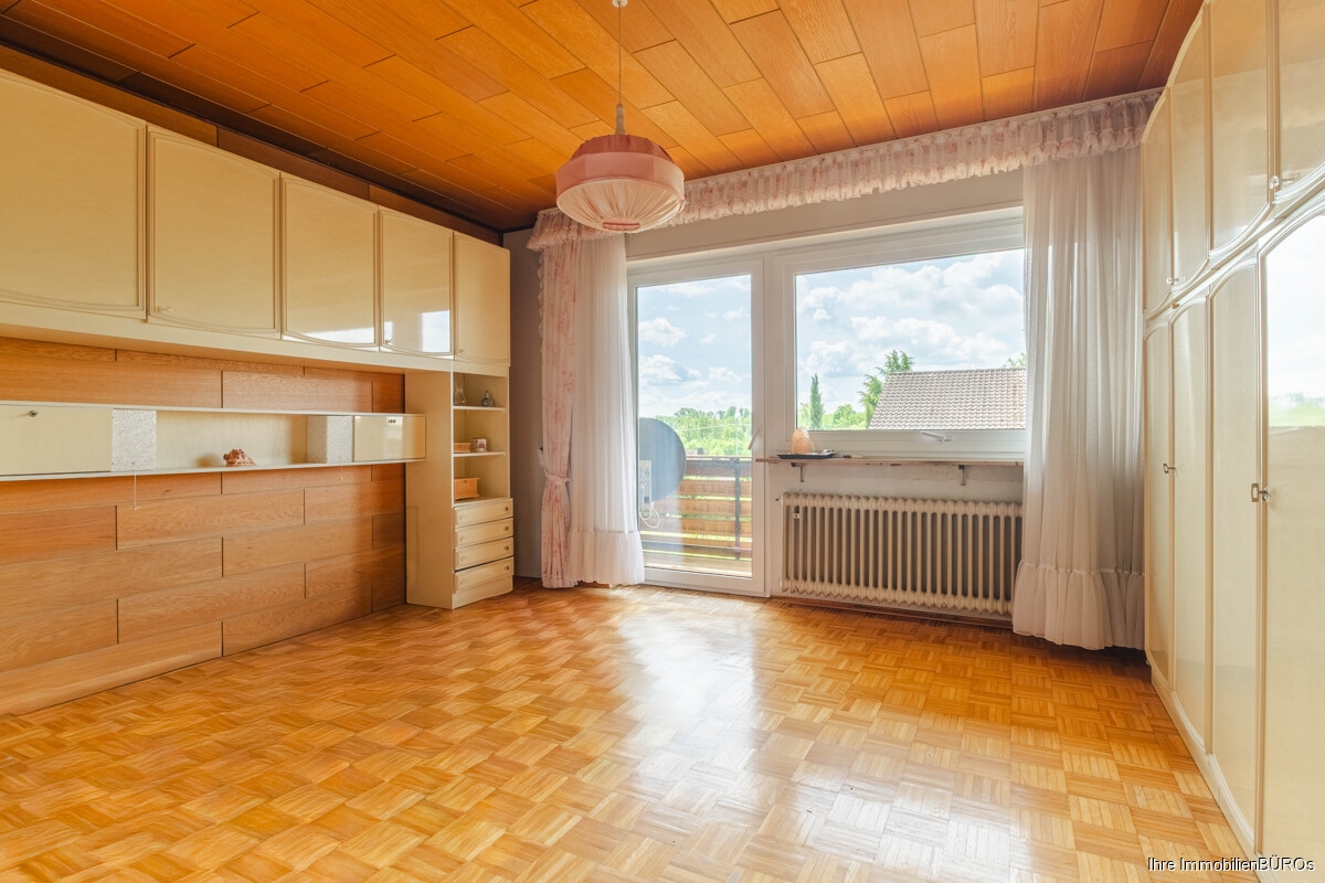 Schlafzimmer 2