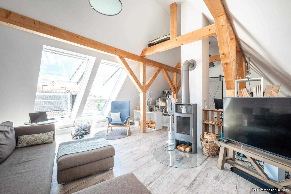 Wohnzimmer im DG