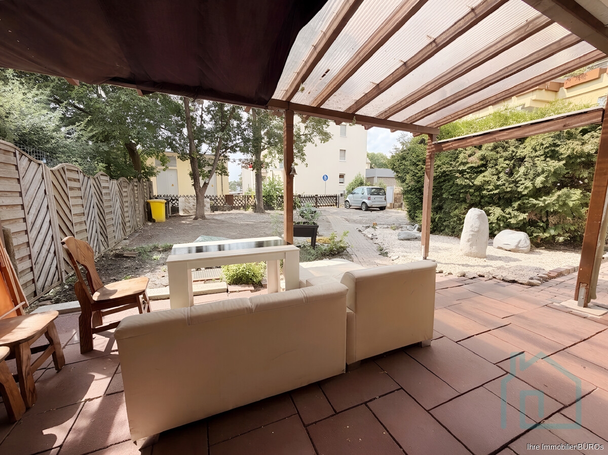 große Terrasse Richtung Westen