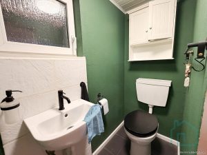 WC im Nebengebäude