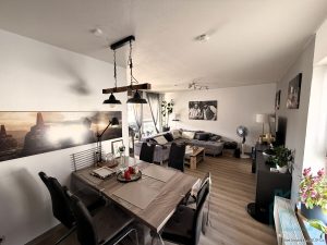 Wohn-Esszimmer1