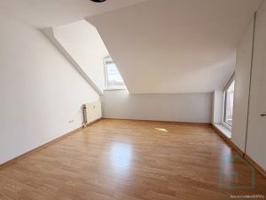 Kinderzimmer, Schlafen oder Arbeiten