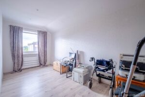 Zimmer 2 OG